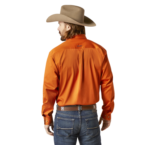 Picture of Ariat 10046721 TEAM LOGO TWILL CLSSC LS SHRT