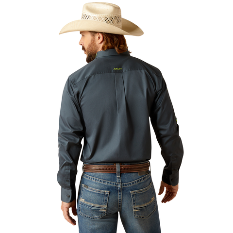 Picture of Ariat 10048718 TEAM LOGO TWILL FTD LS SHRT